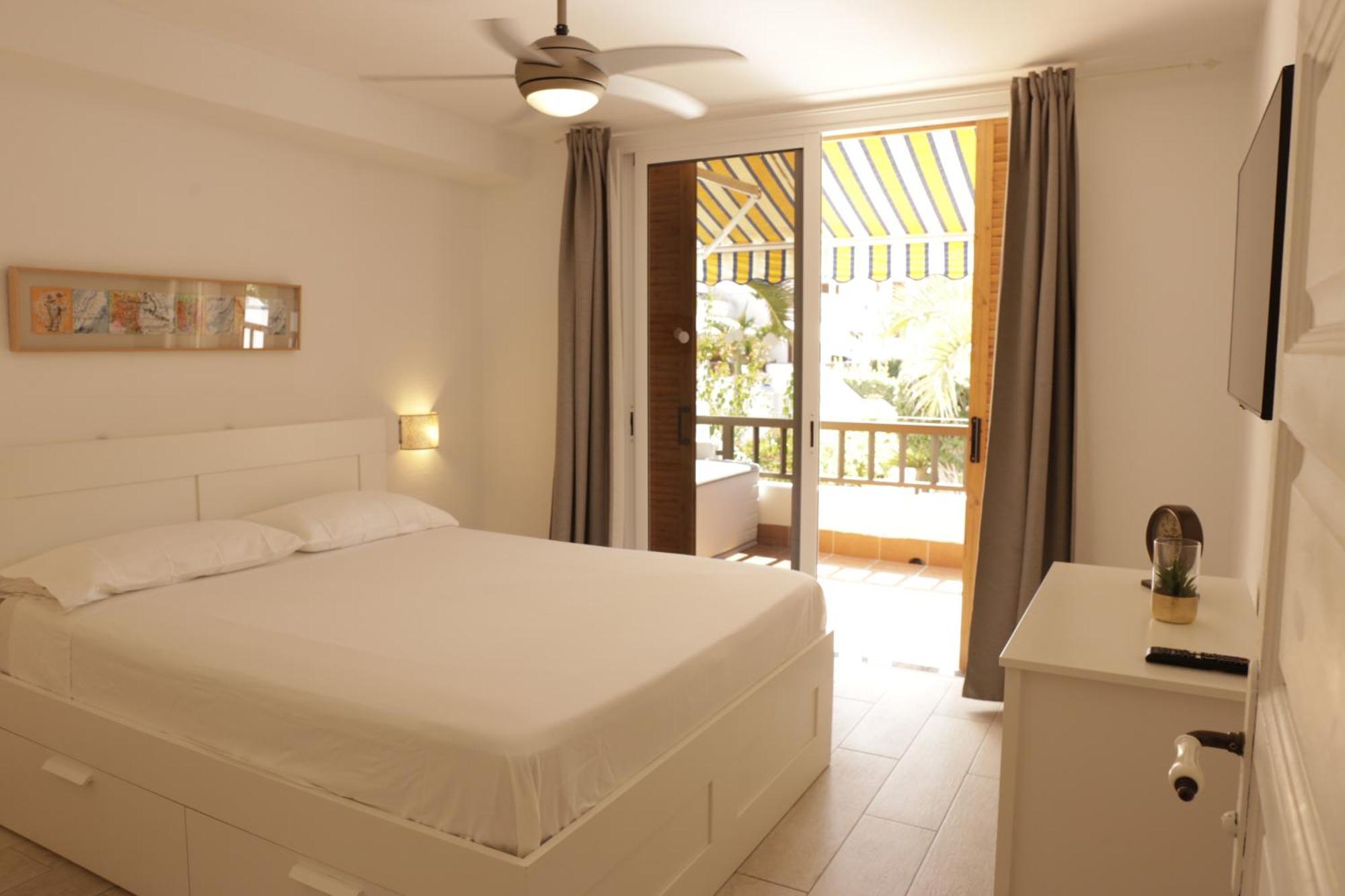 Parque Santiago 3 Luxery Apartment, Playa Las Americas, Arona, Tenerife Playa de las Americas  Exterior foto